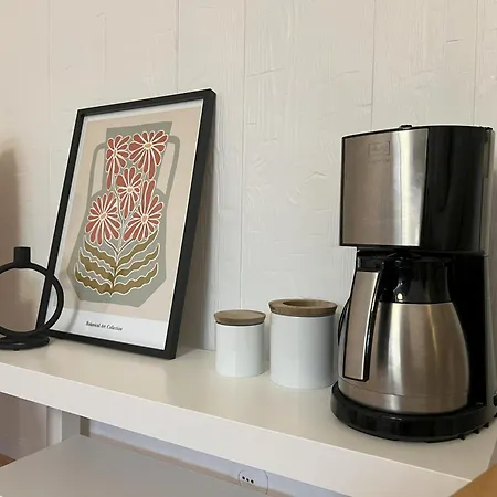 Cozy In Center Apartment *